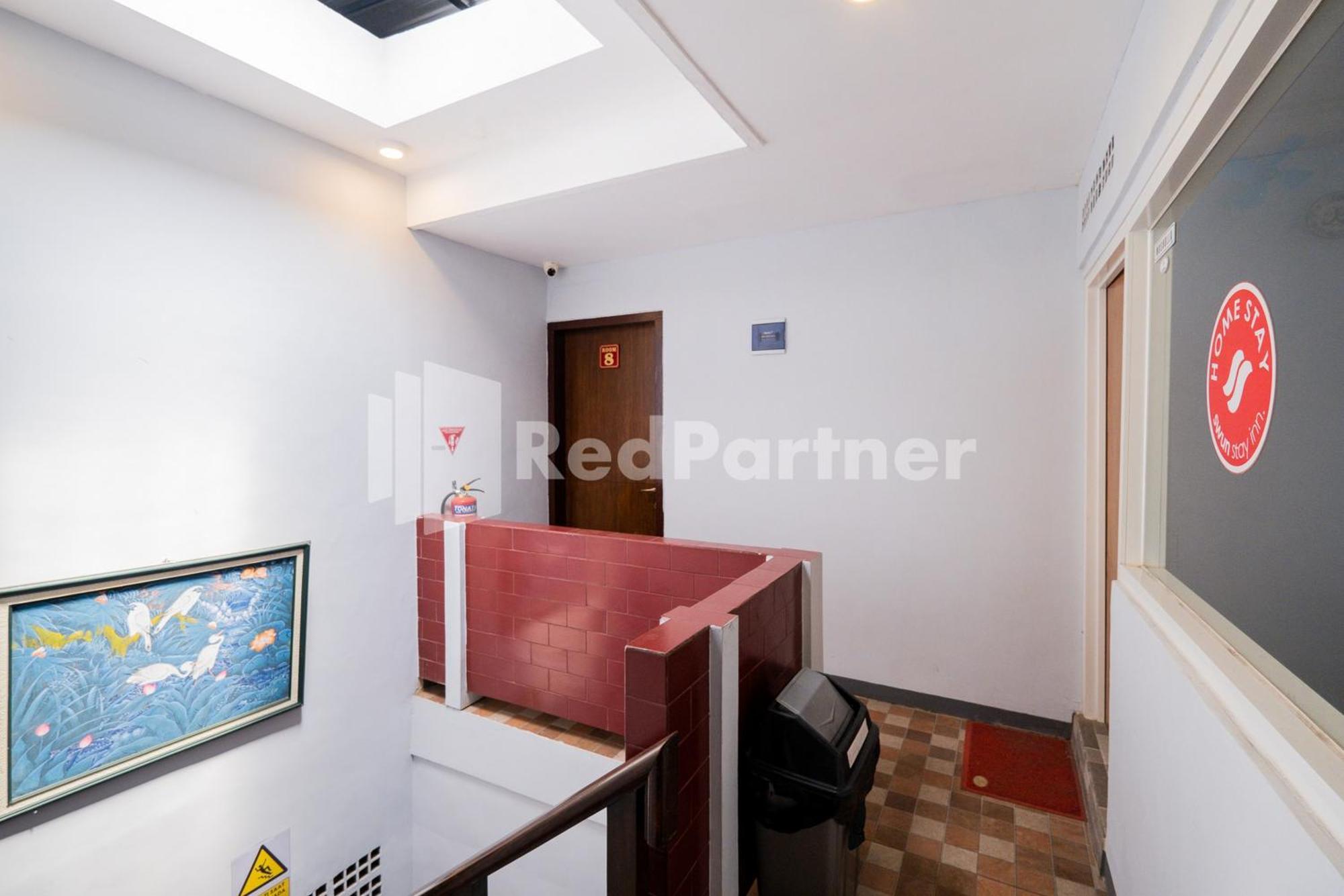 Swun Stay Inn At Sawahan Mitra Reddoorz Маланг Экстерьер фото